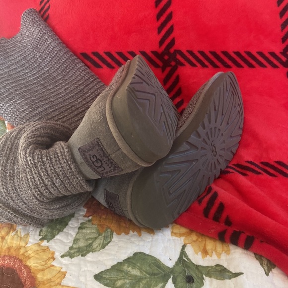 UGG Knit Sweater Tall Women's Boots Size 8 - Picture 6 of 8